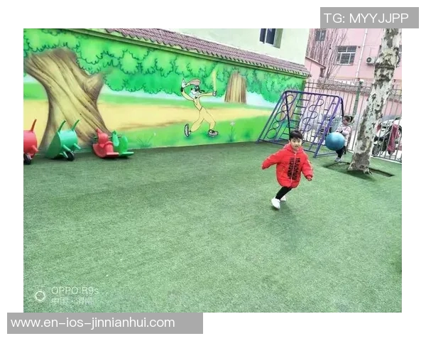 难忘的小学足球赛日记记录了我们的拼搏与友谊成长的点滴瞬间